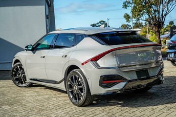 https://vehicle-cdn.autoleague.cloud/1890_31257962_5.jpg