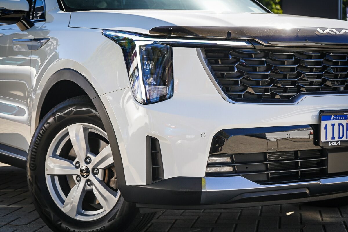 Kia Sorento image 2
