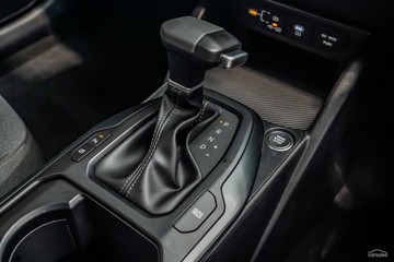 https://vehicle-cdn.autoleague.cloud/1890_31274580_15.jpg