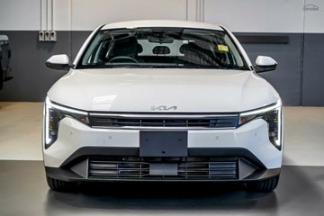 https://vehicle-cdn.autoleague.cloud/1890_31274580_2.jpg