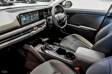 https://vehicle-cdn.autoleague.cloud/1890_31274580_7.jpg