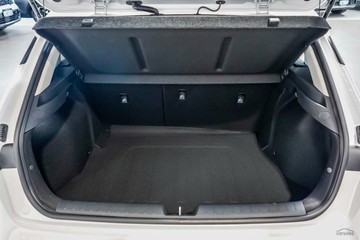 https://vehicle-cdn.autoleague.cloud/1890_31275332_13.jpg