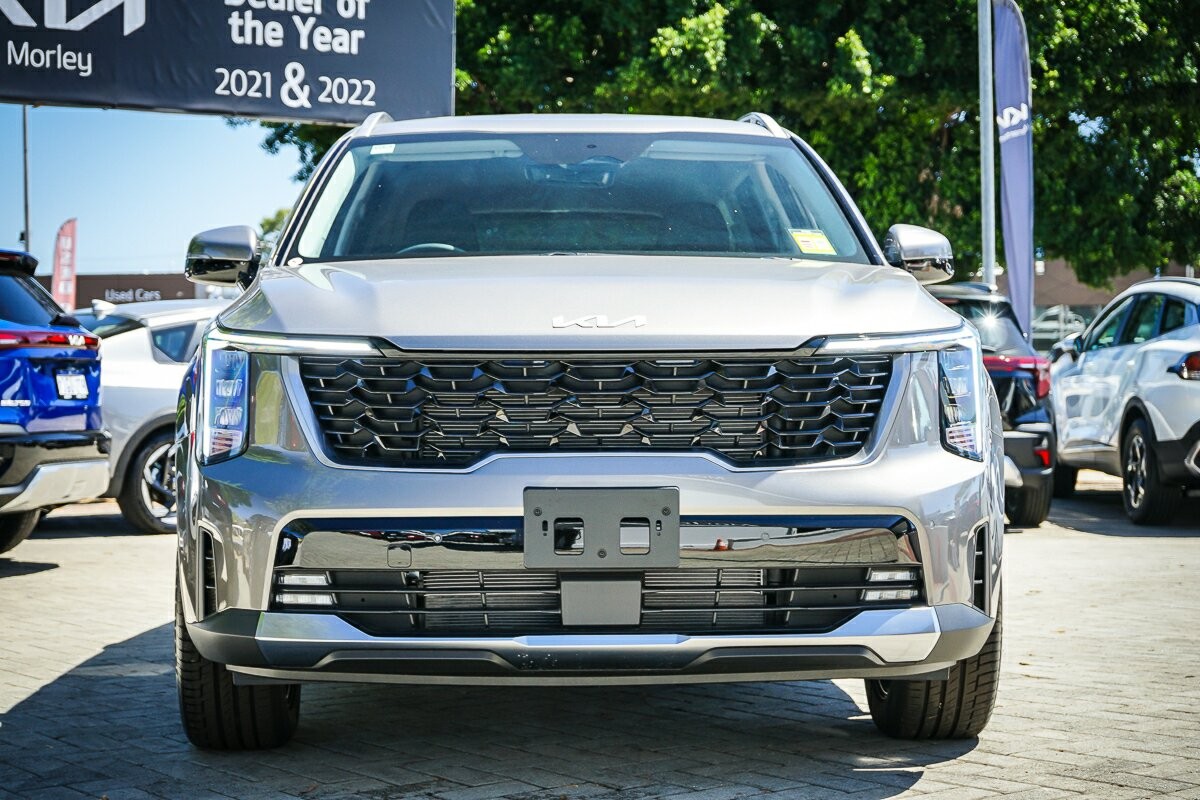 Kia Sorento image 2