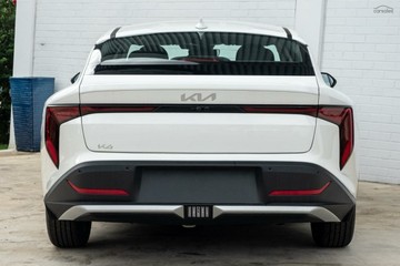 https://vehicle-cdn.autoleague.cloud/1890_31328275_3.jpg
