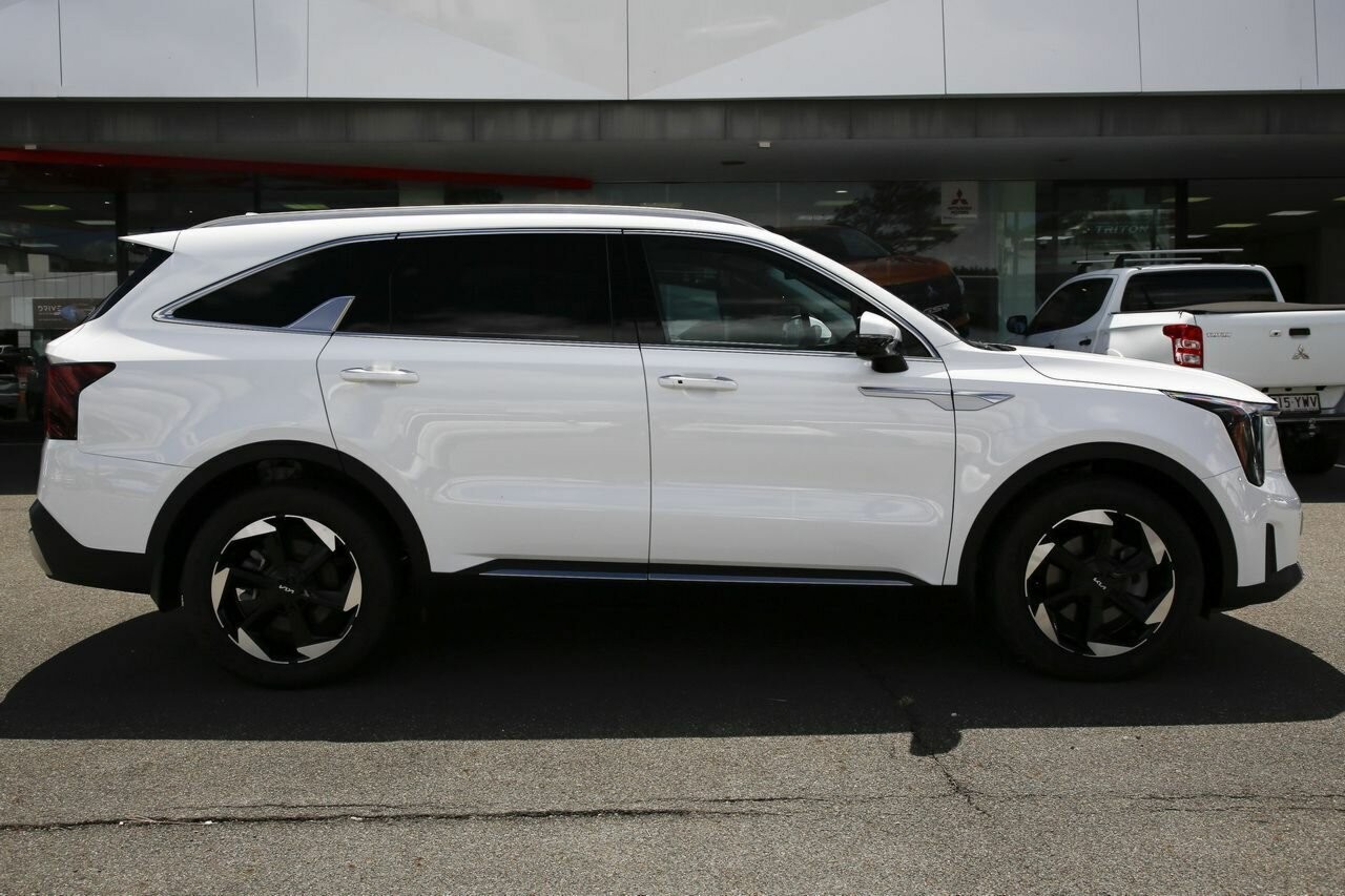 Kia Sorento image 2