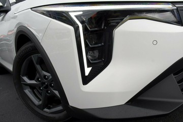 https://vehicle-cdn.autoleague.cloud/1890_31344712_2.jpg