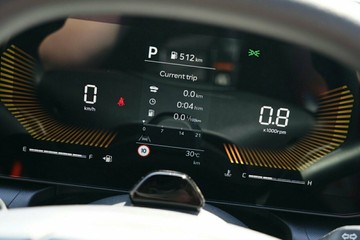 https://vehicle-cdn.autoleague.cloud/1890_31350064_11.jpg