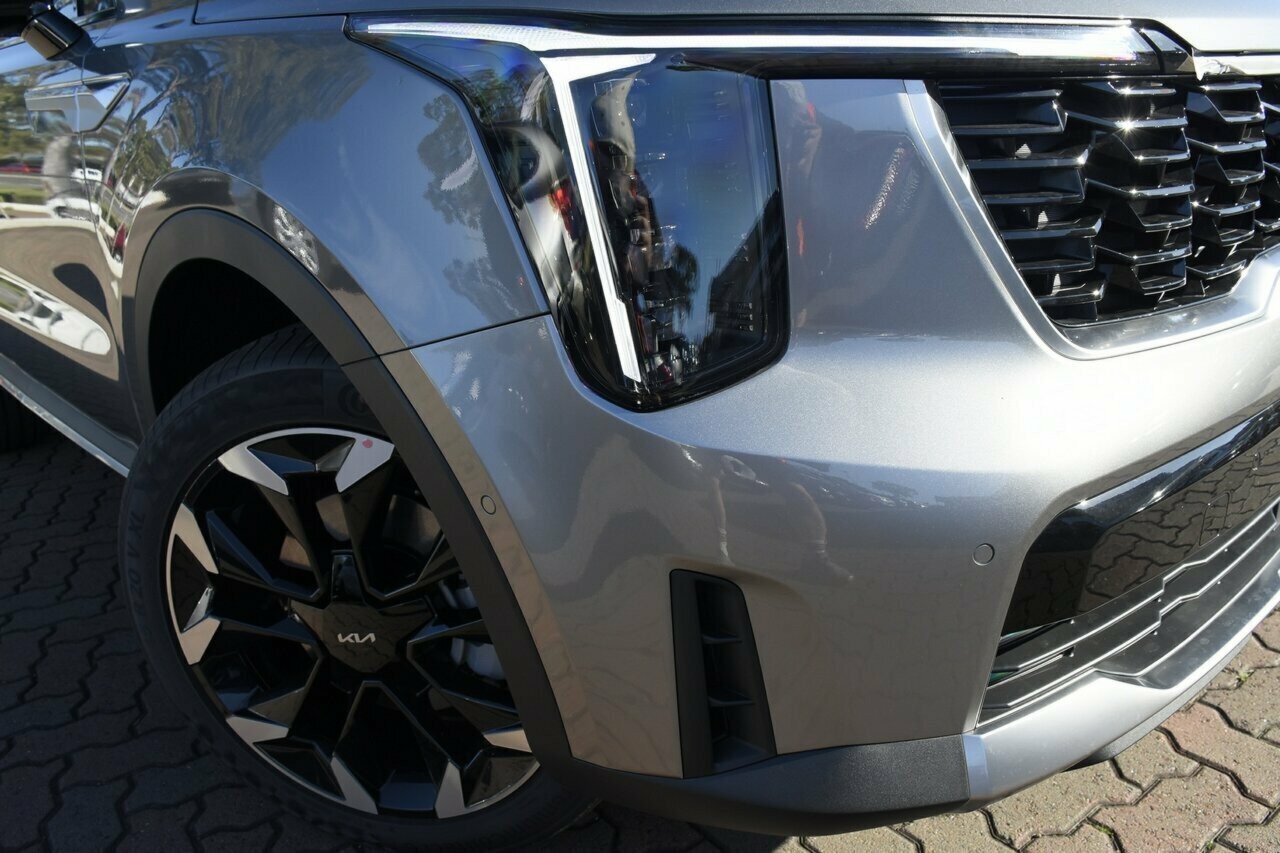 Kia Sorento image 2