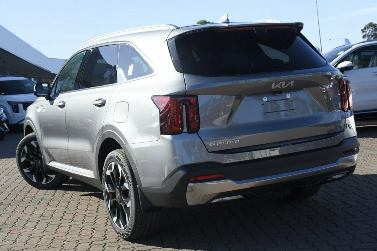 Kia Sorento image 3