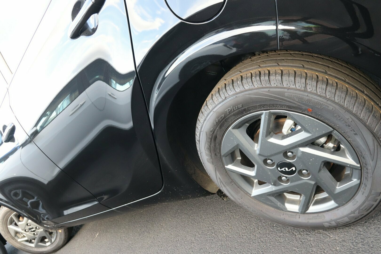 Kia Picanto image 4