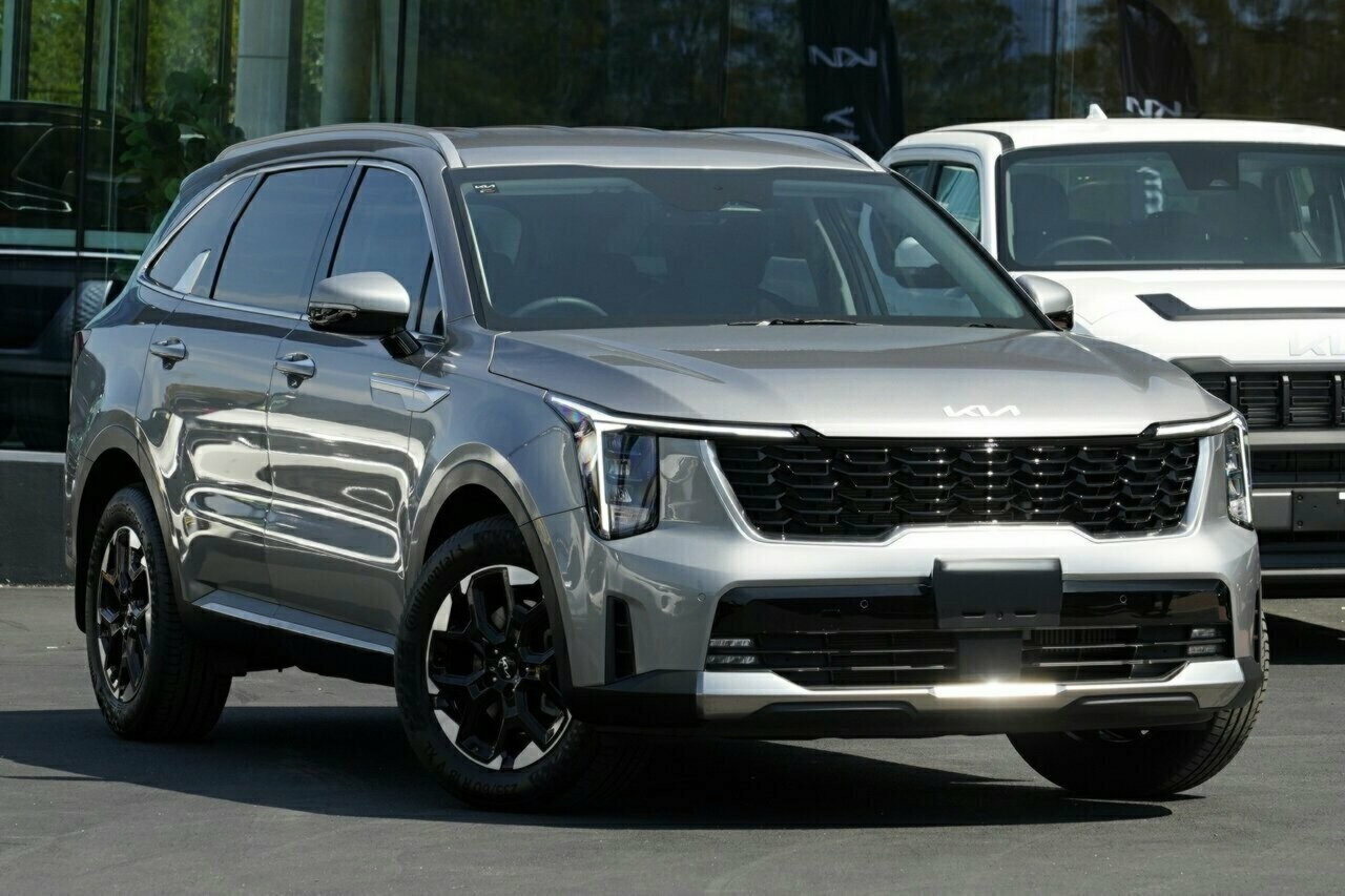 Kia Sorento image 1