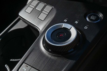 https://vehicle-cdn.autoleague.cloud/1890_31383233_17.jpg
