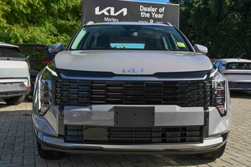 https://vehicle-cdn.autoleague.cloud/1890_31383233_2.jpg