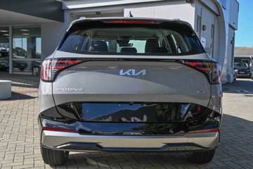 https://vehicle-cdn.autoleague.cloud/1890_31383233_3.jpg