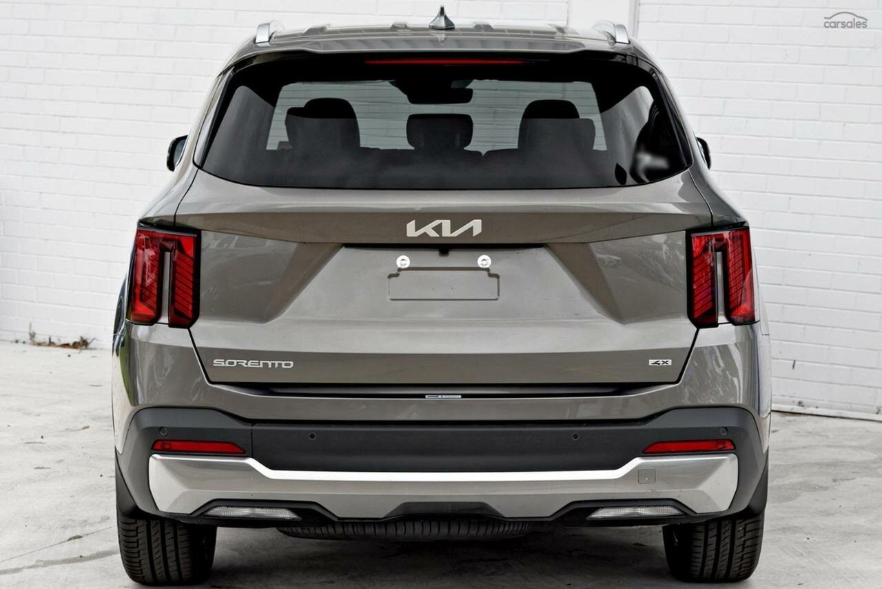 Kia Sorento image 3