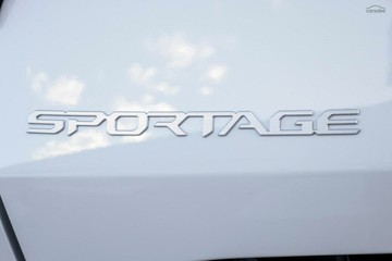 https://vehicle-cdn.autoleague.cloud/1890_31399036_12.jpg