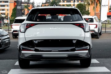 https://vehicle-cdn.autoleague.cloud/1890_31399036_3.jpg