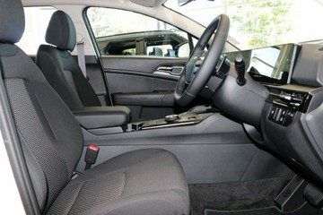 https://vehicle-cdn.autoleague.cloud/1890_31411844_8.jpg