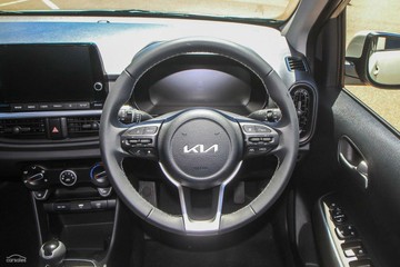 https://vehicle-cdn.autoleague.cloud/1890_31531490_7.jpg
