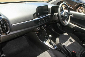 https://vehicle-cdn.autoleague.cloud/1890_31531490_8.jpg