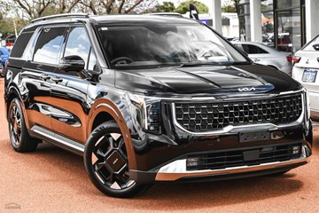 https://vehicle-cdn.autoleague.cloud/1890_31636576_1.jpg
