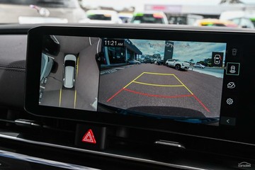 https://vehicle-cdn.autoleague.cloud/1890_31636576_14.jpg