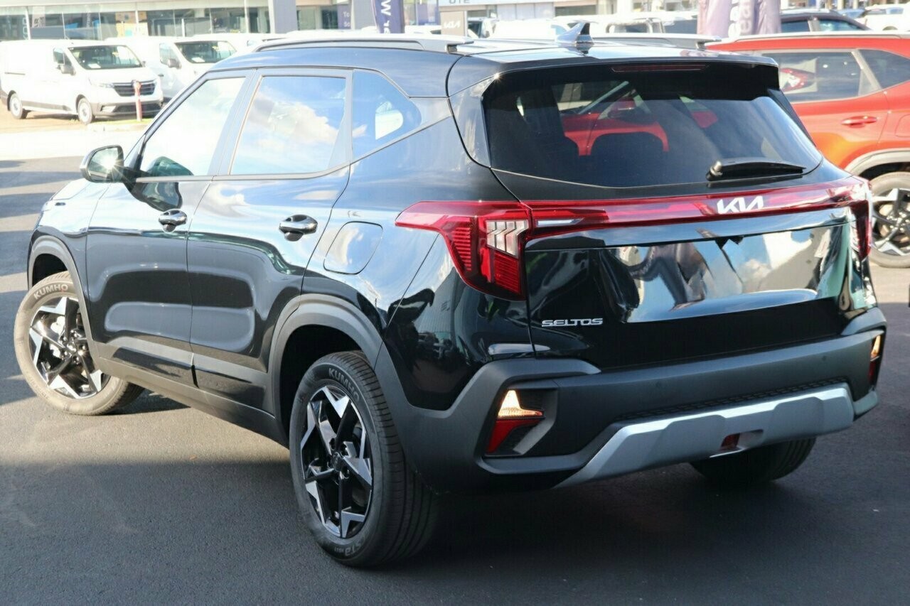 Kia Seltos image 3