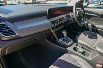 https://vehicle-cdn.autoleague.cloud/1890_31811895_23.jpg