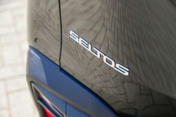https://vehicle-cdn.autoleague.cloud/1890_31811895_5.jpg