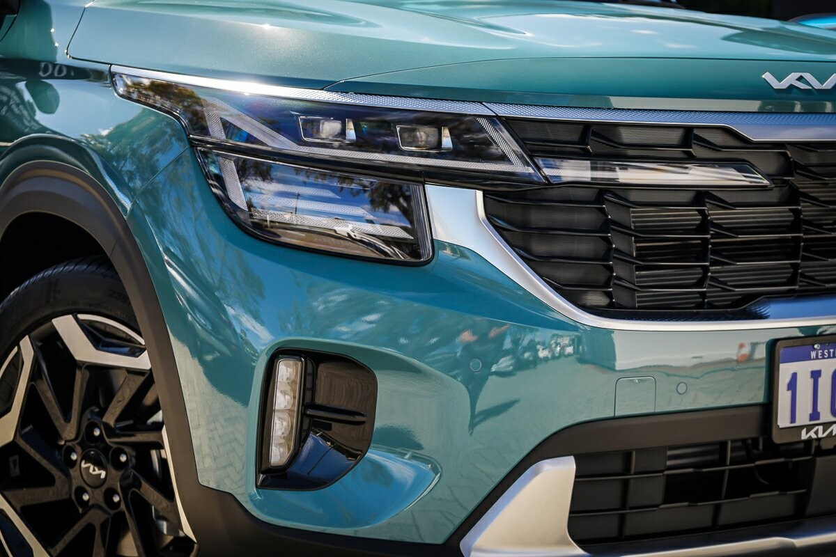 Kia Seltos image 2