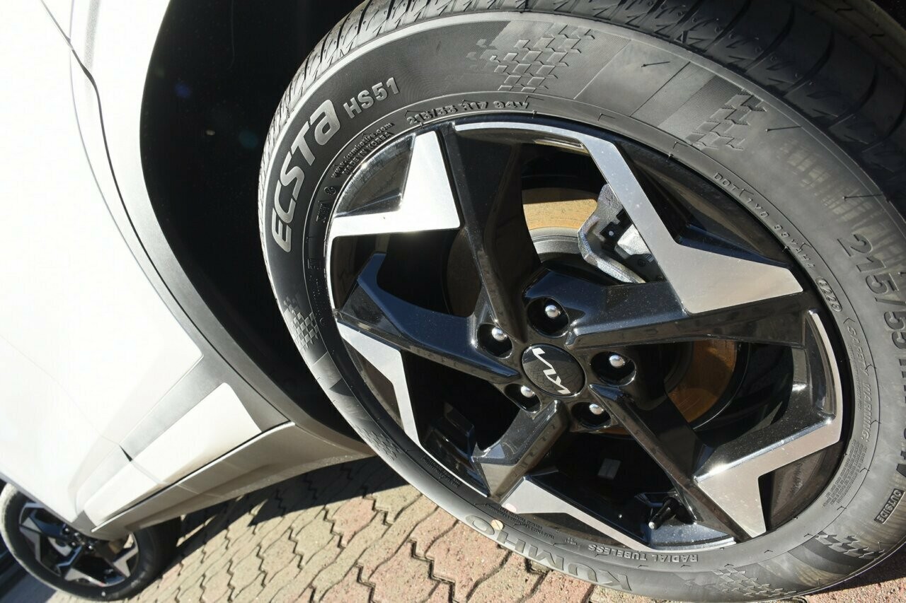 Kia Seltos image 4