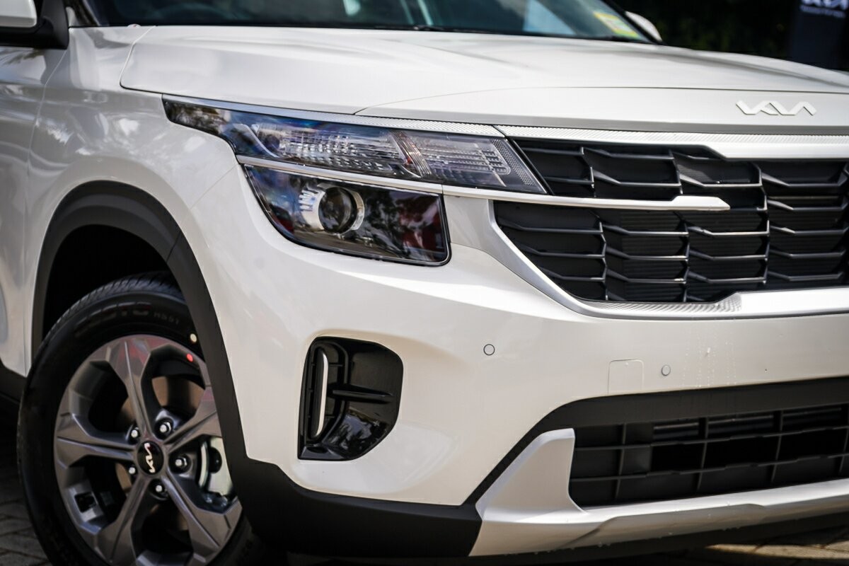 Kia Seltos image 2