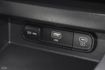 https://vehicle-cdn.autoleague.cloud/1890_31947860_15.jpg