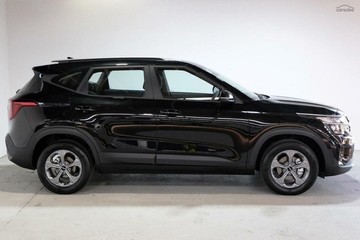 https://vehicle-cdn.autoleague.cloud/1890_31953495_5.jpg