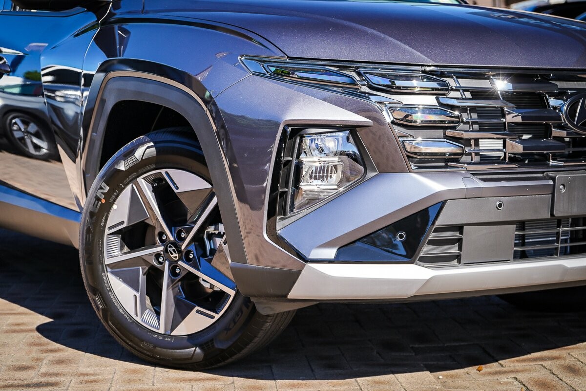 Hyundai Tucson image 2