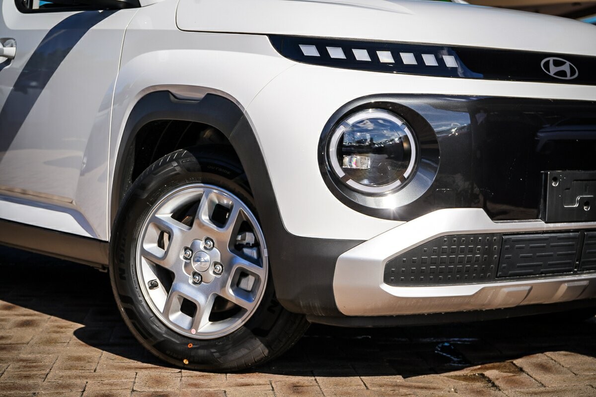 Hyundai 6x image 2