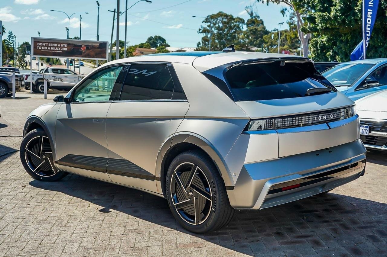 Hyundai Ioniq 5 image 2