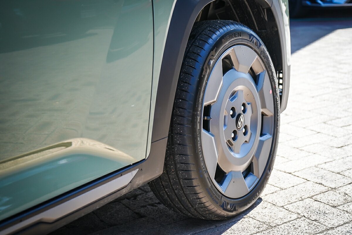 Hyundai Inster image 3