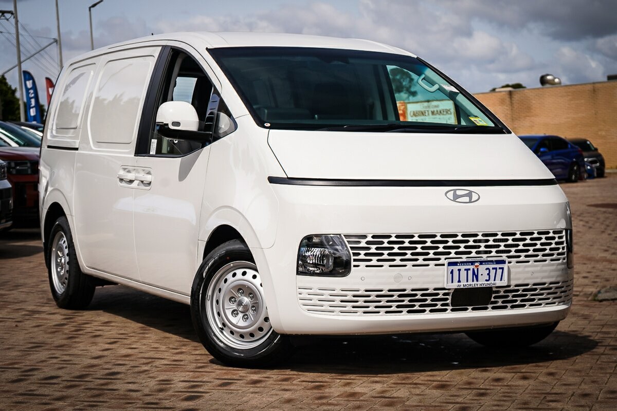 Hyundai Staria Load image 1