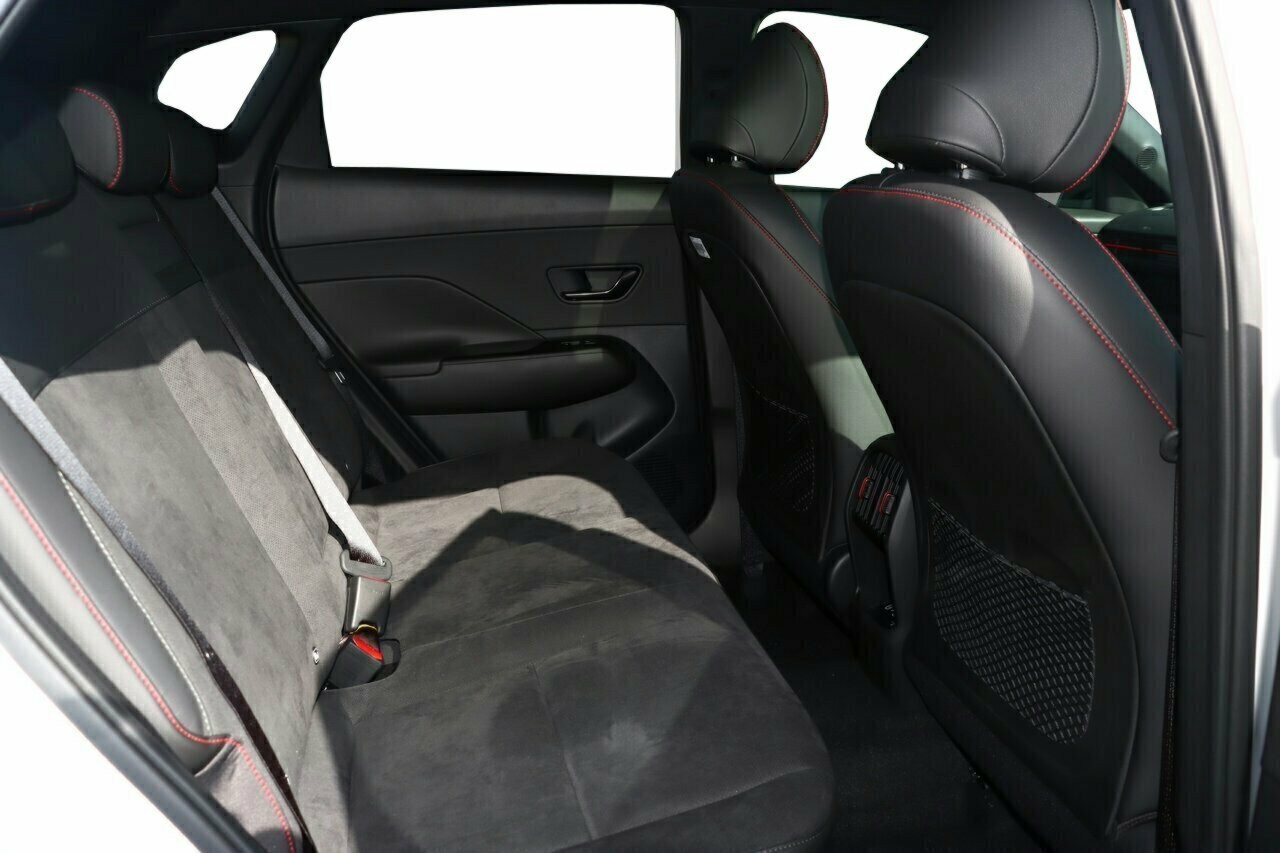 Hyundai Kona image 4