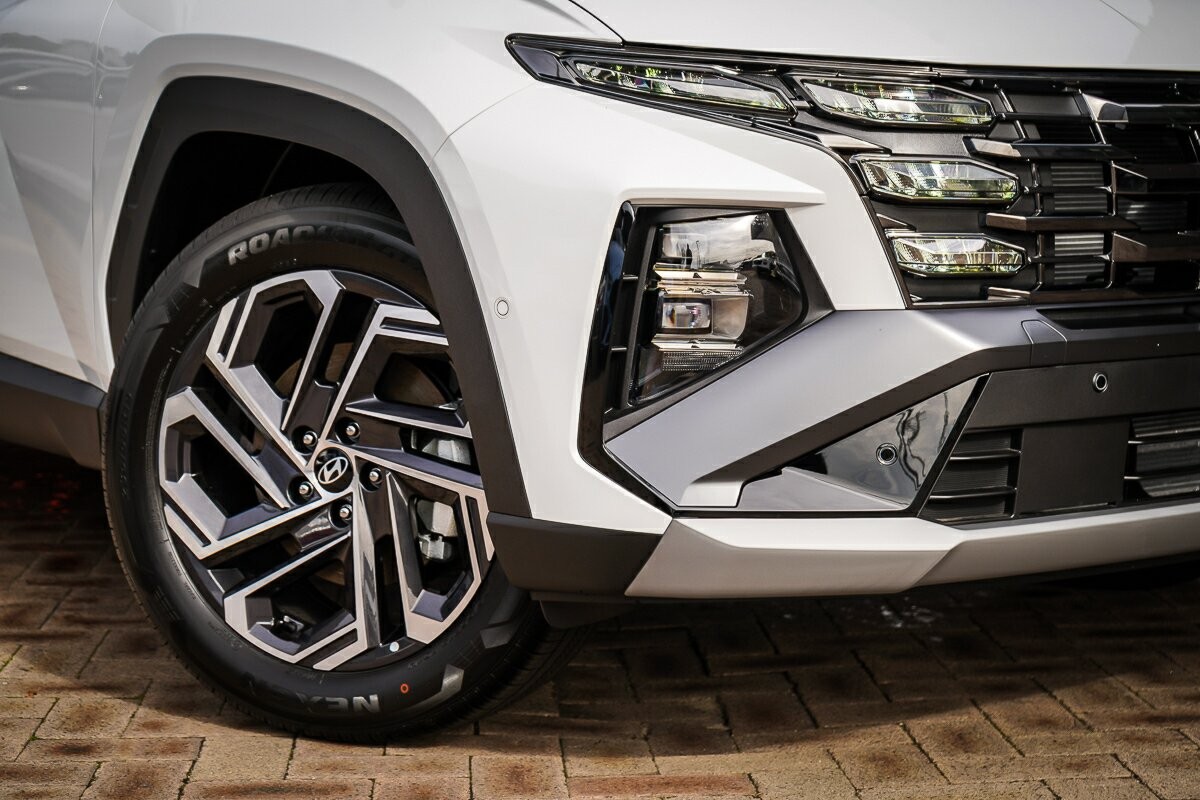 Hyundai Tucson image 2