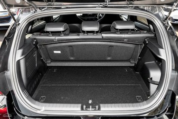 https://vehicle-cdn.autoleague.cloud/23977_620253022_9.jpg