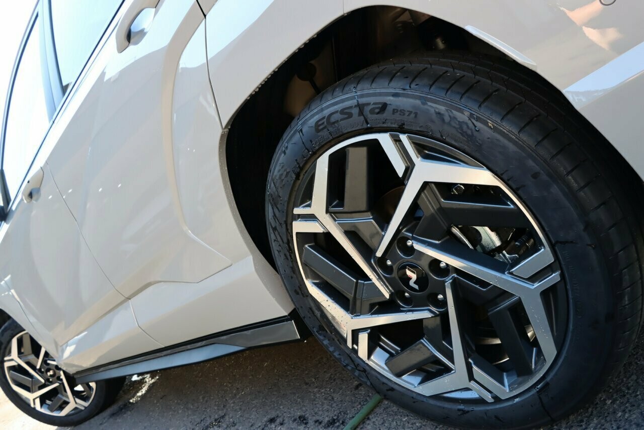 Hyundai Kona image 4