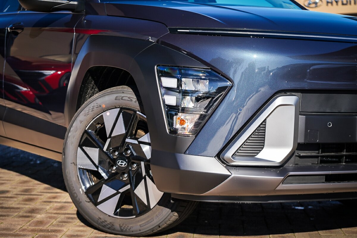 Hyundai 1y image 2