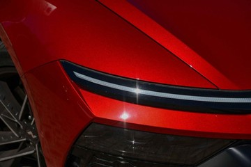 https://vehicle-cdn.autoleague.cloud/23977_620255156_27.jpg