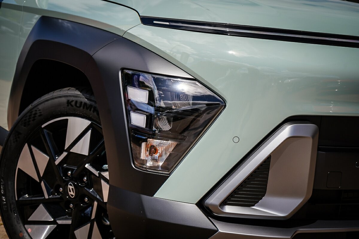 Hyundai Kona image 2