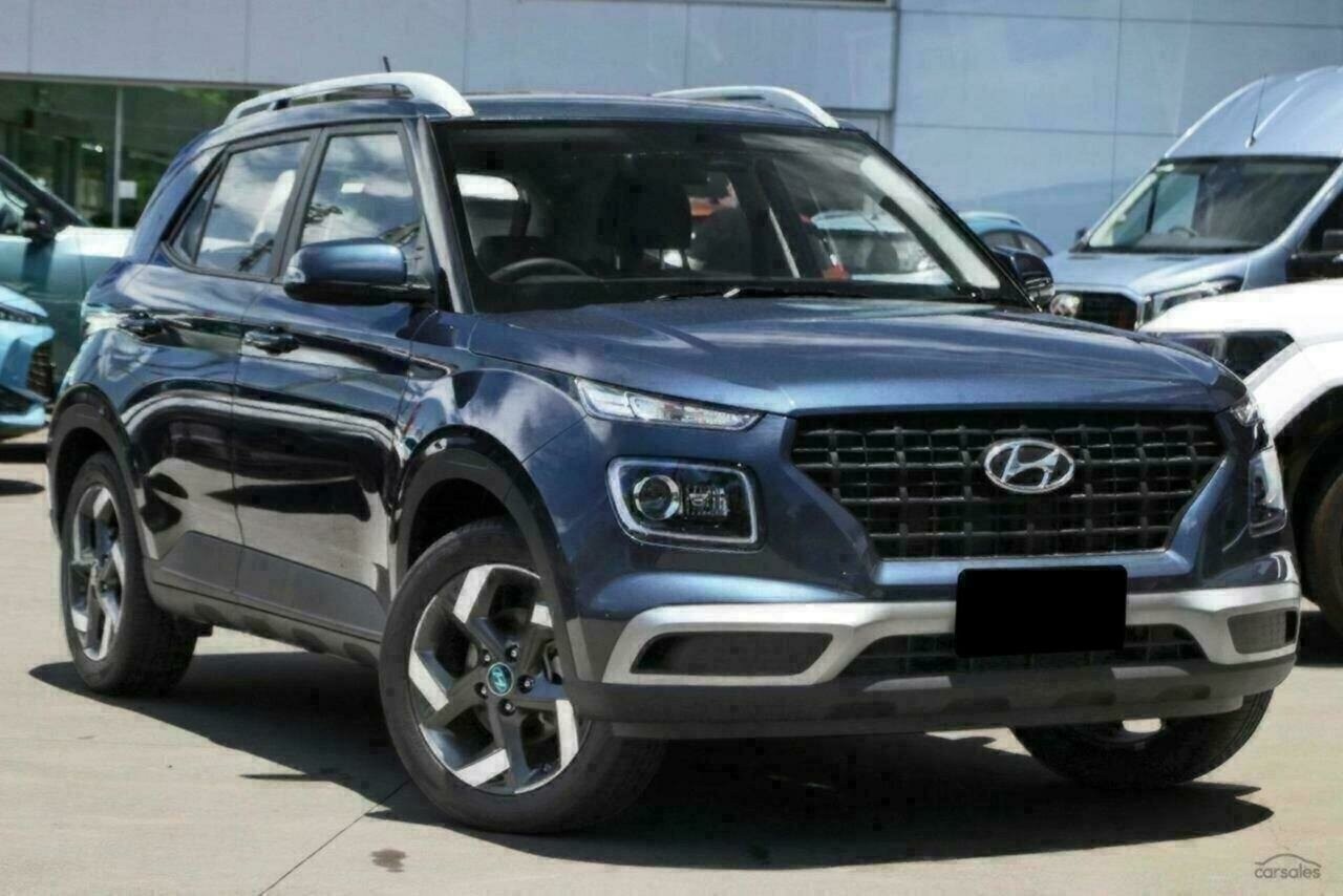 Hyundai Venue image 1
