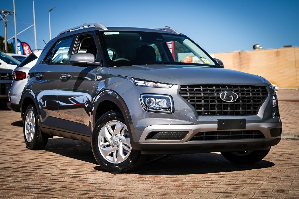 Hyundai Venue image 1