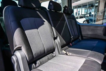 https://vehicle-cdn.autoleague.cloud/23977_620257889_16.jpg
