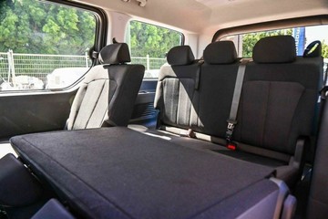 https://vehicle-cdn.autoleague.cloud/23977_620257889_19.jpg
